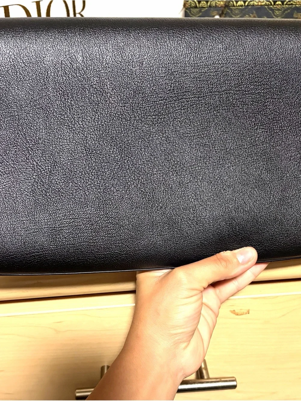 YSL Yves Saint Laurent Belle de Jour Clutch Black - Picture 2 of 5